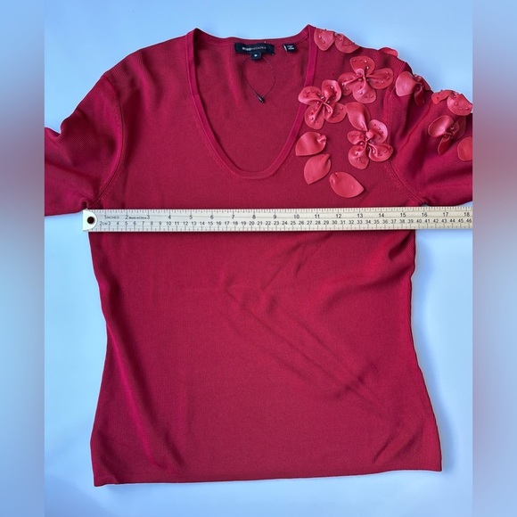 BCBGMAXAZRIA Bright Red Rib Knit Sweater Faux Leather Beaded Floral Womens Small - Picture 5 of 8